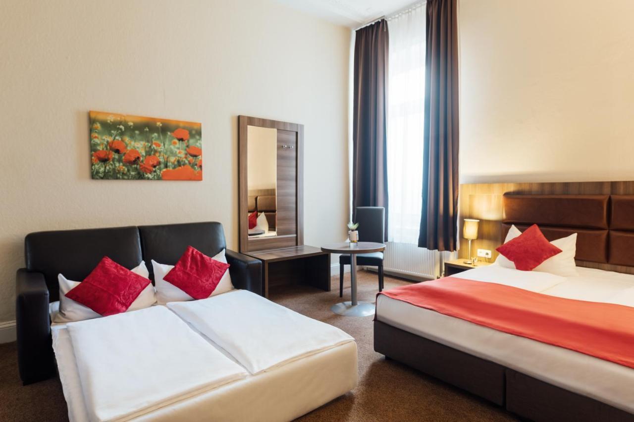 Hotel Koenigshof Гамбург Экстерьер фото